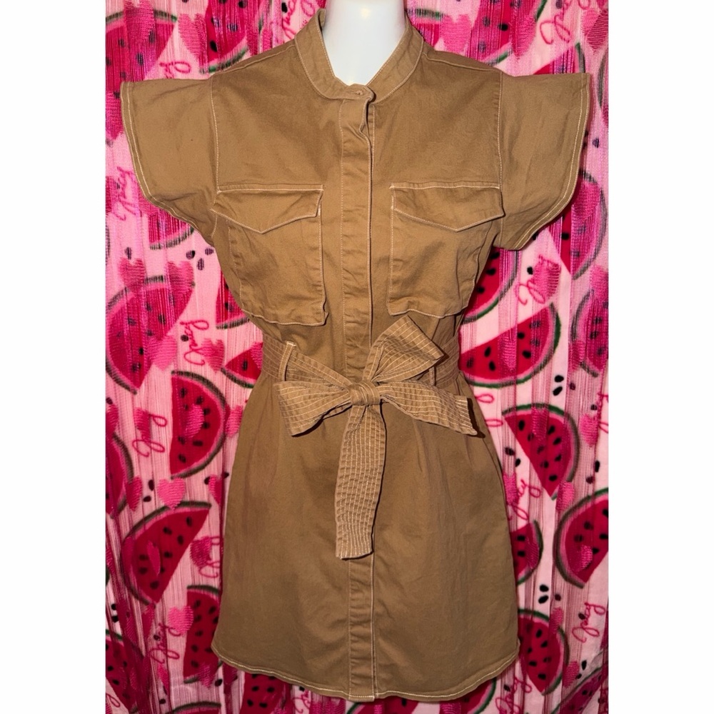 🤎 Forever 21 Aviator Style Mini Dress with Belt